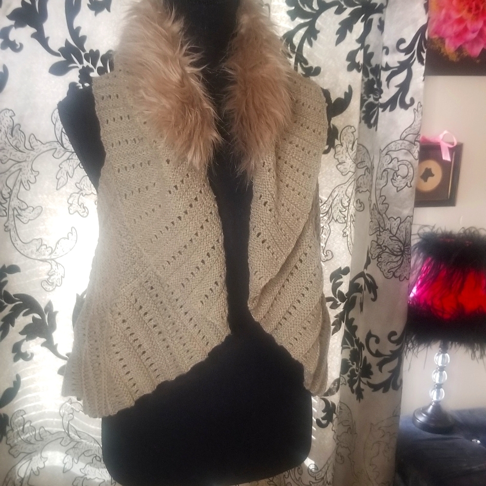 Dolled Up Fur Cropped Vest